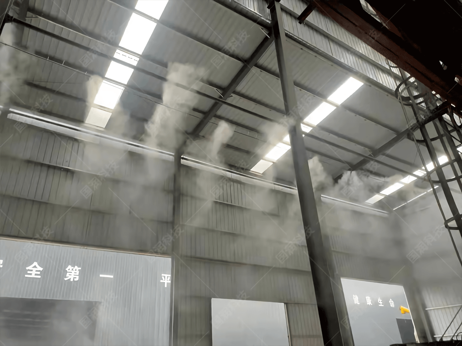 湖北荆州·建材厂添利器【喷雾降尘系统】精细抑尘(图3) 湖北荆州·建材厂添利器【喷雾降尘系统】精细抑尘(图3)