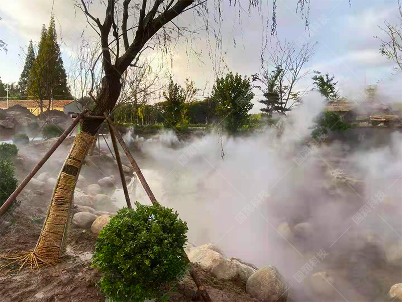 江苏公园【假山造雾景观】让人眼前一亮！(图1)